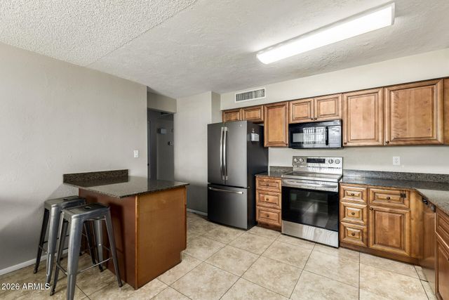 2530 N 58TH Avenue, Phoenix, AZ 85035