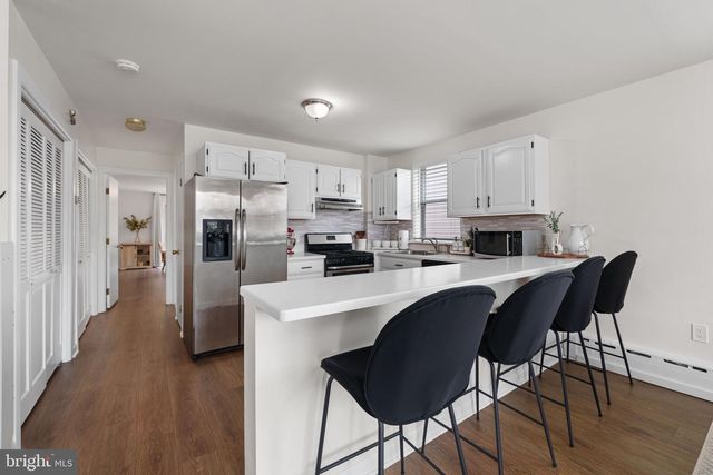 6991 SILVERWOOD ST, Philadelphia, PA 19128