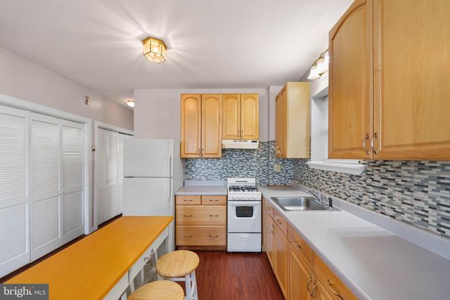 6991 SILVERWOOD ST, Philadelphia, PA 19128