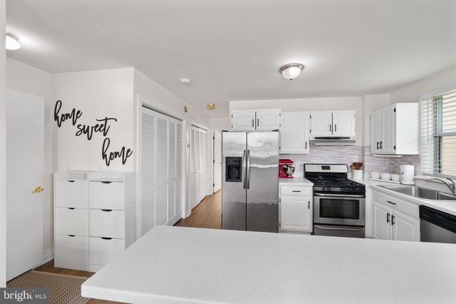 6991 SILVERWOOD ST, Philadelphia, PA 19128