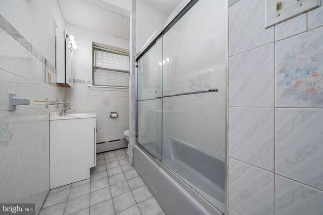 6991 SILVERWOOD ST, Philadelphia, PA 19128