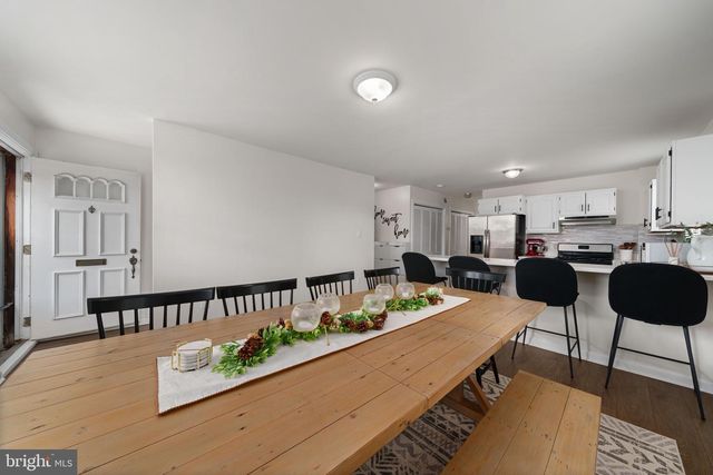 6991 SILVERWOOD ST, Philadelphia, PA 19128