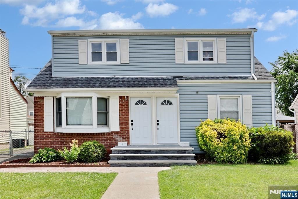 22 Falmouth Avenue 2, Elmwood Park, NJ 07407
