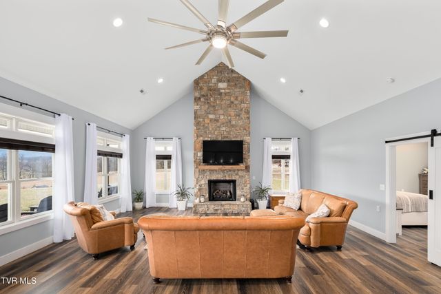 2920 Antioch Road, Johnson City, TN 37604