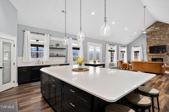 2920 Antioch Road, Johnson City, TN 37604