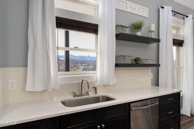 2920 Antioch Road, Johnson City, TN 37604