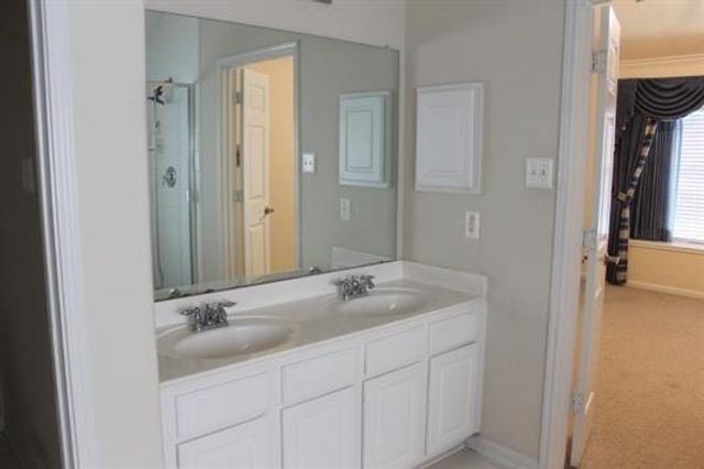 431 Twin Timbers Lane, Kemah, TX 77565