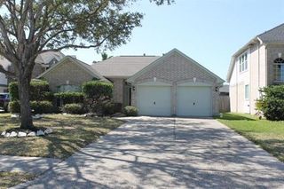 431 Twin Timbers Lane, Kemah, TX 77565