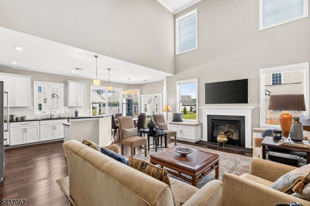 29 Norton Rd, Hillsborough Twp., NJ 08844