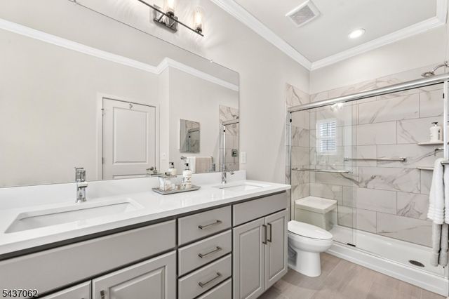 29 Norton Rd, Hillsborough Twp., NJ 08844