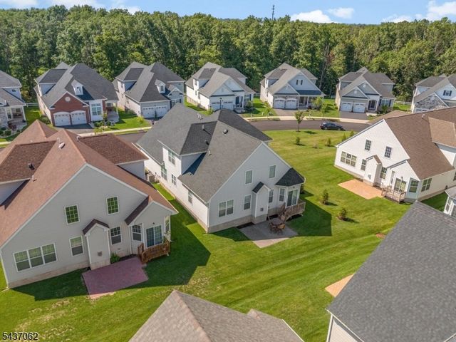 29 Norton Rd, Hillsborough Twp., NJ 08844