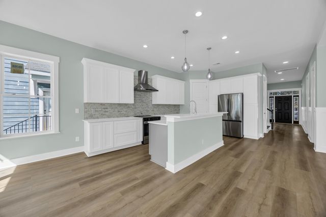 868 Crystal Water Way, Myrtle Beach, SC 29579