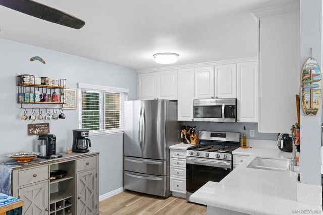 4950 Coronado 2, San Diego, CA 92107