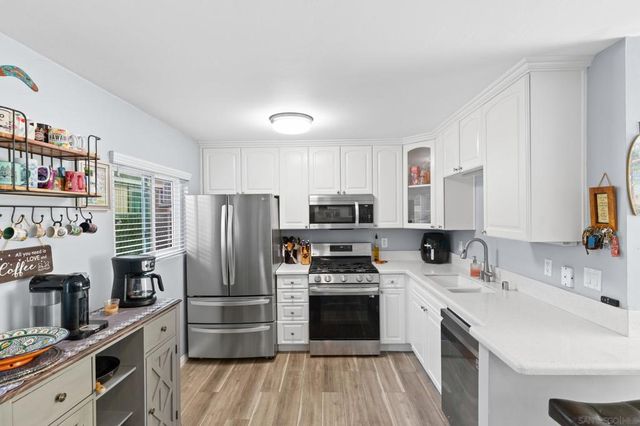 4950 Coronado 2, San Diego, CA 92107