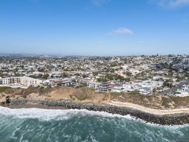 4950 Coronado 2, San Diego, CA 92107