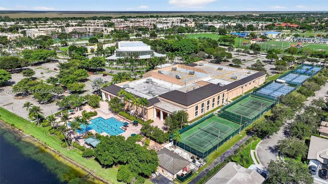7449 N Devon Drive 207, Tamarac, FL 33321
