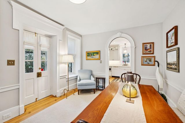 6 Saint Michaels Alley, Charleston, SC 29401