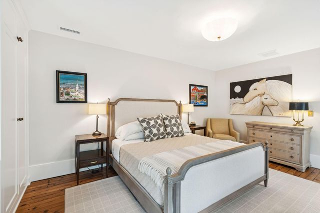 6 Saint Michaels Alley, Charleston, SC 29401