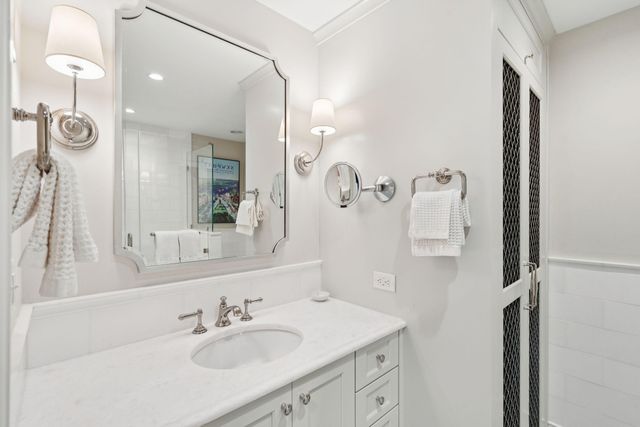 6 Saint Michaels Alley, Charleston, SC 29401