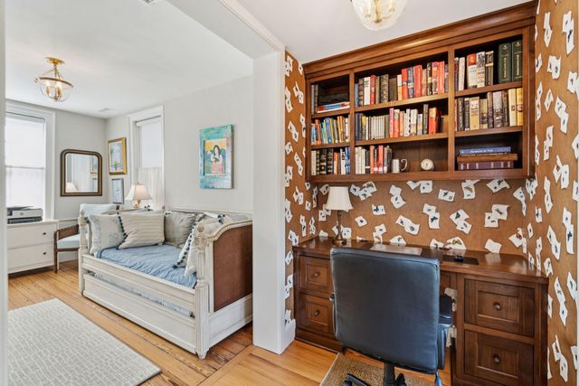 6 Saint Michaels Alley, Charleston, SC 29401