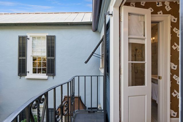 6 Saint Michaels Alley, Charleston, SC 29401