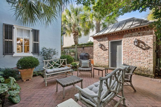 6 Saint Michaels Alley, Charleston, SC 29401
