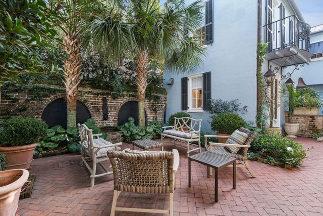 6 Saint Michaels Alley, Charleston, SC 29401