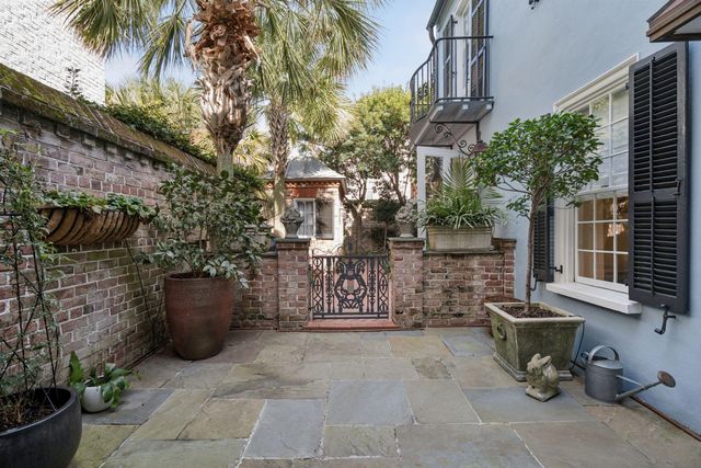 6 Saint Michaels Alley, Charleston, SC 29401