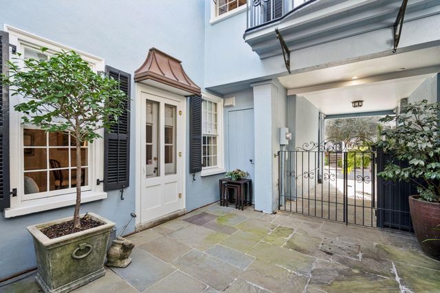 6 Saint Michaels Alley, Charleston, SC 29401