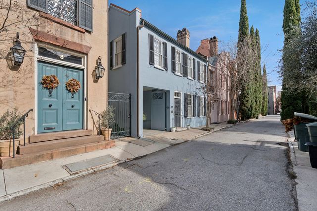 6 Saint Michaels Alley, Charleston, SC 29401