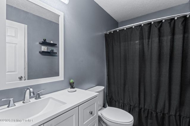 441 Justin Trail, Mt Washington, KY 40047