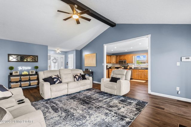441 Justin Trail, Mt Washington, KY 40047