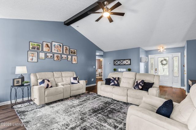 441 Justin Trail, Mt Washington, KY 40047