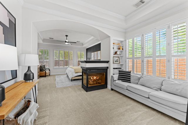 1627 Hill Spring Drive, Sugar Land, TX 77479