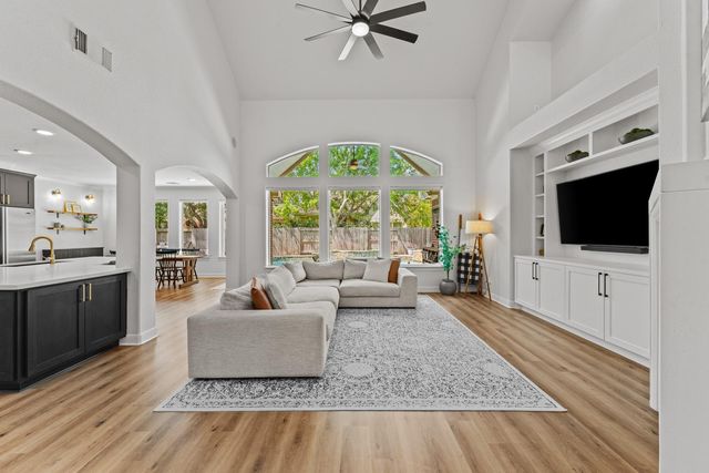 1627 Hill Spring Drive, Sugar Land, TX 77479