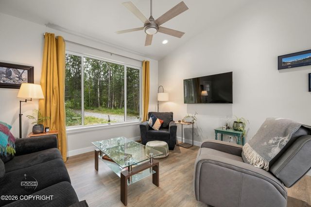 17620 Birchtree Street, Chugiak, AK 99567