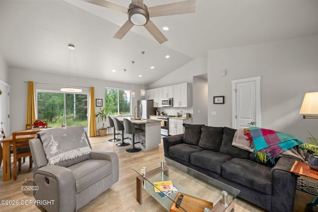 17620 Birchtree Street, Chugiak, AK 99567