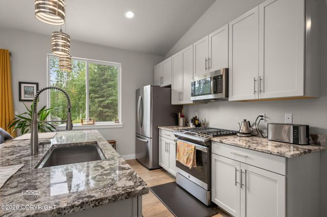 17620 Birchtree Street, Chugiak, AK 99567