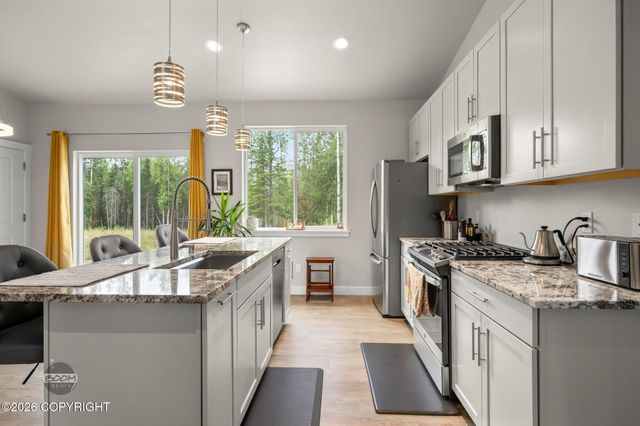 17620 Birchtree Street, Chugiak, AK 99567