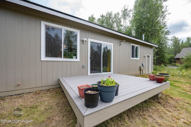 17620 Birchtree Street, Chugiak, AK 99567