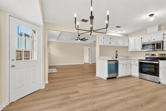 4453 Lake George Dr, Corpus Christi, TX 78413