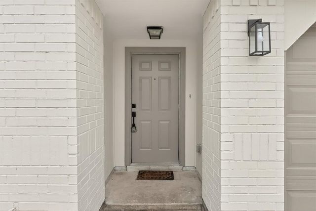 4453 Lake George Dr, Corpus Christi, TX 78413