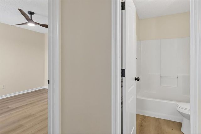 4453 Lake George Dr, Corpus Christi, TX 78413