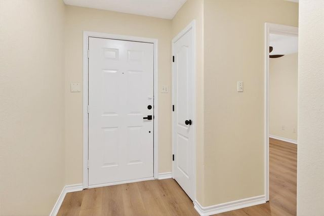 4453 Lake George Dr, Corpus Christi, TX 78413