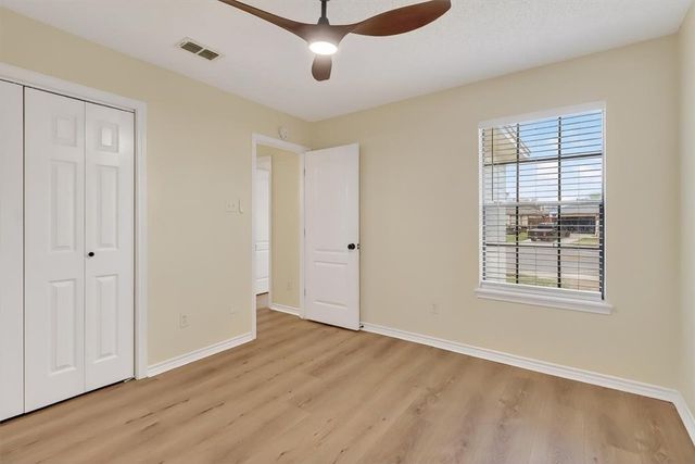 4453 Lake George Dr, Corpus Christi, TX 78413