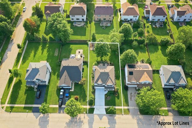 1028 Mackenzie Drive, Antioch, IL 60002
