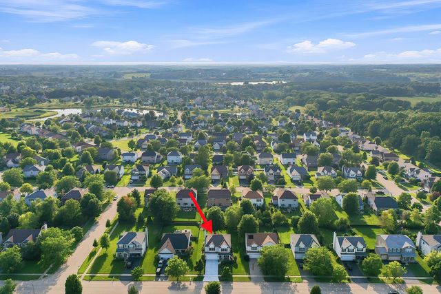 1028 Mackenzie Drive, Antioch, IL 60002