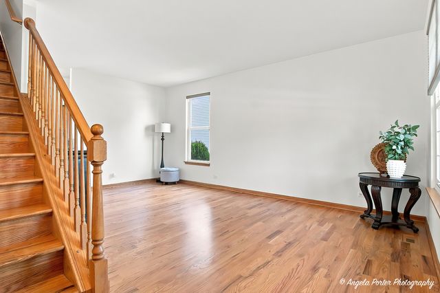 1028 Mackenzie Drive, Antioch, IL 60002