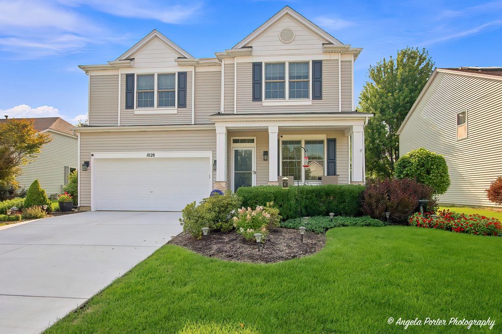 1028 Mackenzie Drive, Antioch, IL 60002