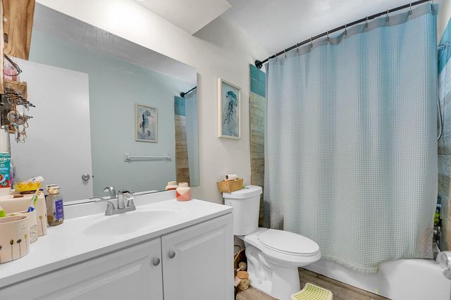 1420 18th Avenue SW, Vero Beach, FL 32962
